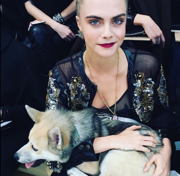 cara-delevingne-chanel-cane.jpg