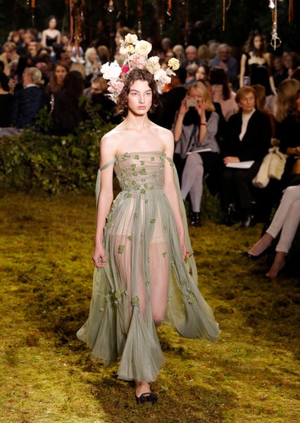 Dior Haute Couture PE 2017, il debutto incantato di Maria Grazia Chiuri