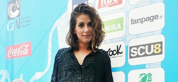 Giulia Michelini al Giffoni Film Festival: look firmato Emilio Pucci