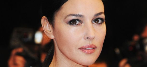 Monica Bellucci denuncia: il suo nome è stato rubato da un'azienda tessile turca