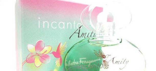 Incanto Amity: Salvatore Ferragamo seduce le donne con un nuovo profumo