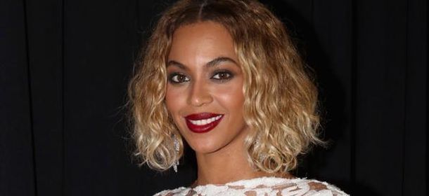 Beyoncé: arrivano gli smalti adesivi ispirati alla sua musica