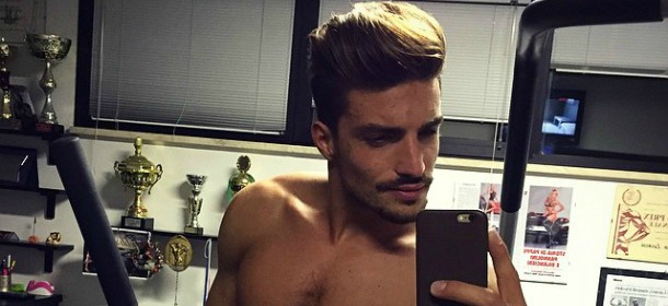 Mariano Di Vaio: selfie in underwear Intimissimi