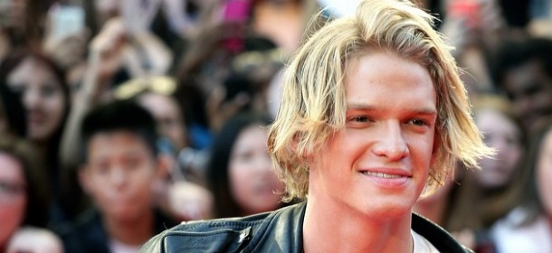 Cody Simpson posa per Ralph Lauren: è lui il nuovo testimonial di Denim & Supply