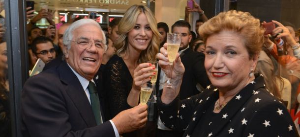 Sandro Ferrone presenta la nuova collezione con Elena Santarelli e Mara Maionchi [FOTO]