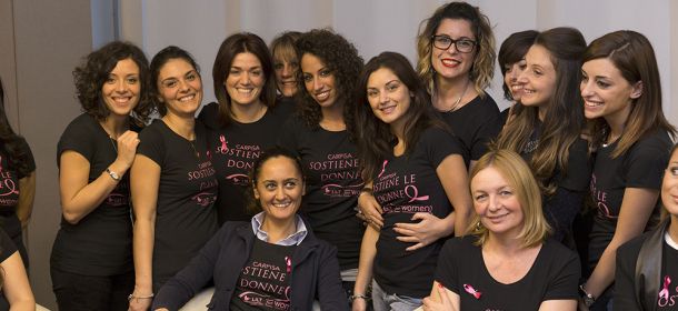 La Lilt di Napoli incontra Carpisa per "Nastro Rosa 2015… la prevenzione va di moda"