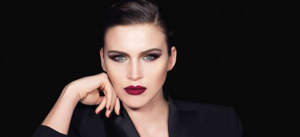 Pupa, Stay Gold! è la winter make up collection per Natale 2015