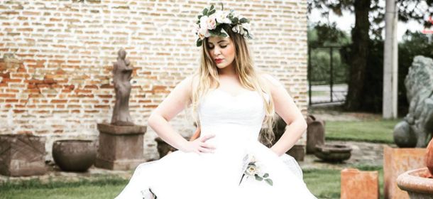 Valeria Romitelli diventa una sposa per la collezione Florence 2016‪ di Tirapani [FOTO]