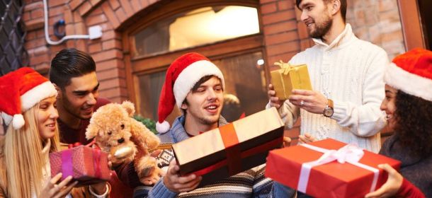 Natale 2015, come riciclare i regali poco apprezzati?