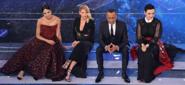 Aspettando Sanremo 2016: outift "in" e "out" della passata edizione