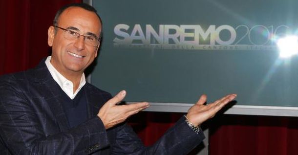 Sanremo 2016: Carlo Conti veste (ancora) Salvatore Ferragamo