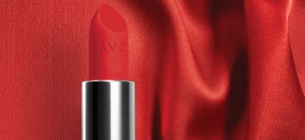 Avon presenta il nuovo rossetto perfectly matte. Annalisa Scarrone testimonial [FOTO]