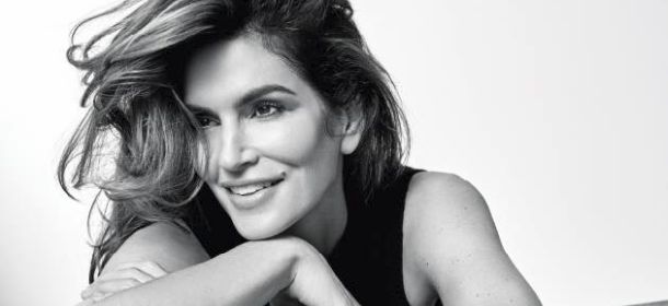 Cindy Crawford 50 anni e non dimostrarli!