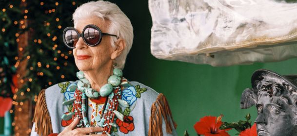 Iris Apfel, famosa collezionista di moda diventa un documentario per Sky Arte