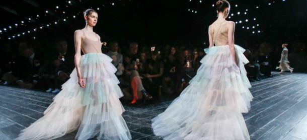 Valentino: l'eleganza delle ballerine