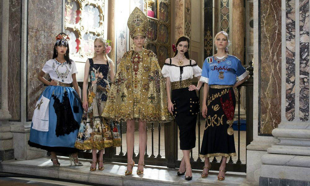 Dolce & Gabbana: il trionfo della moda a Napoli