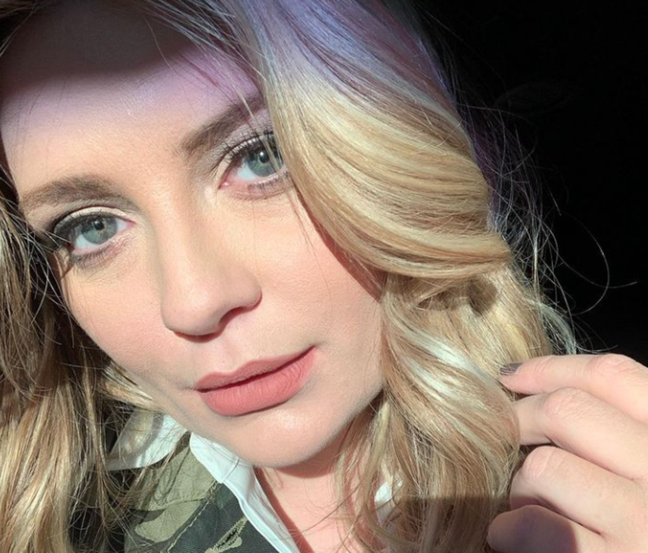 Mischa Barton compie 35 anni