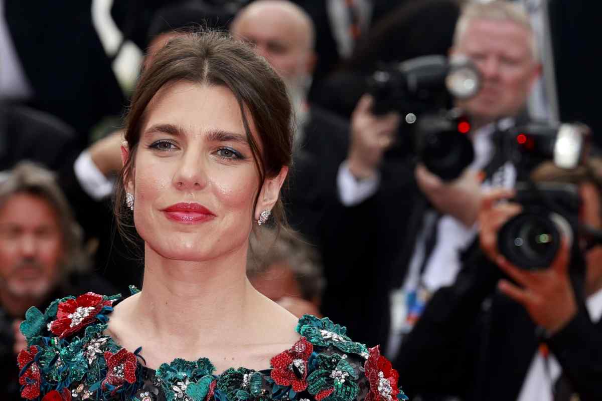 charlotte casiraghi look