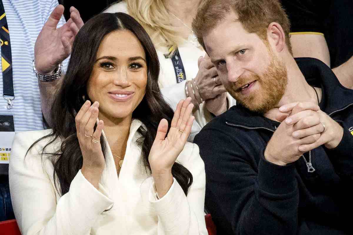 Harry Meghan Markle crisi