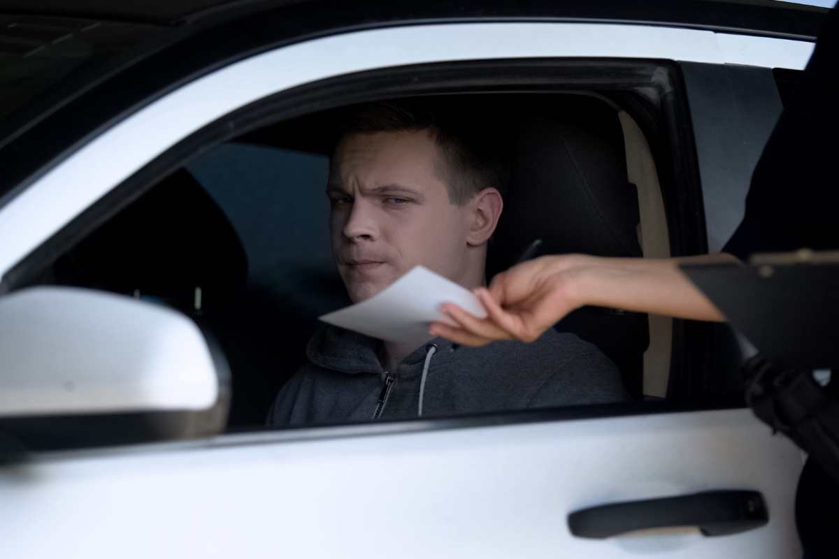 polizia multa aria condizionata auto