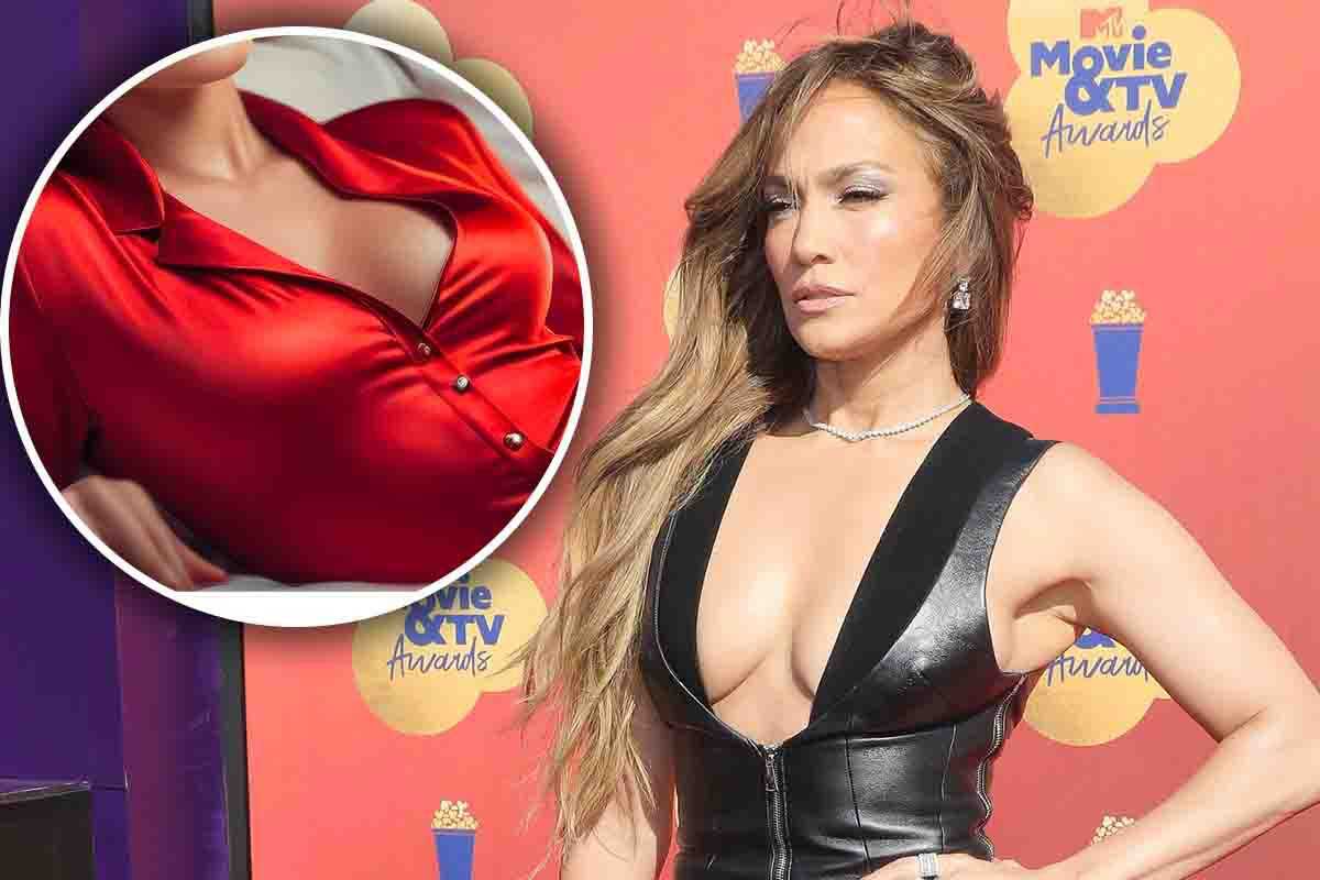 jennifer lopez look natale