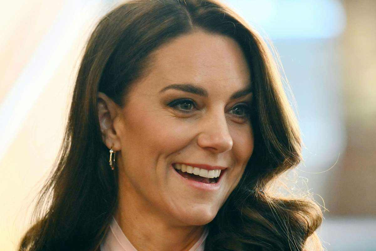 Kate Middleton, le maniche a sbuffo tornano di moda grazie a lei