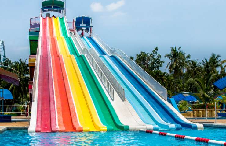 Quale parco acquatico vistare questa estate in Italia 