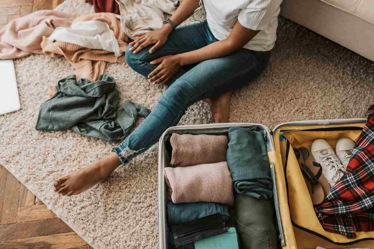 Cosa portare con sé per un viaggio o una vacanza all'estero